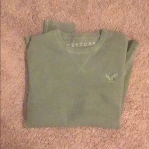 Men’s American Eagle long sleeve T-shirt
